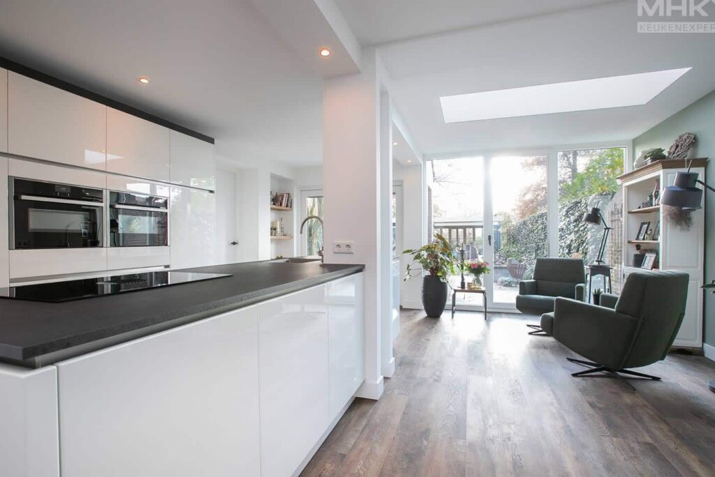 03_Keuken_Eiland_Wit_Halbeek (1)